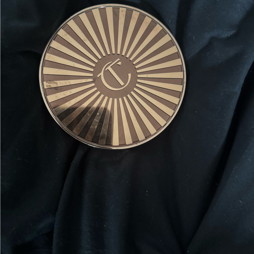 Charlotte Tilbury Bronzer - Gold and Brown